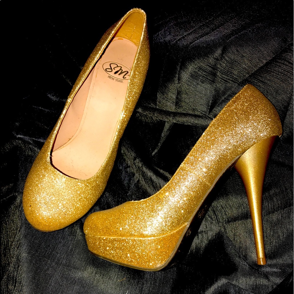 Party time! Steve Madden Gold Glitter sparkle stiletto Platform Size 7-